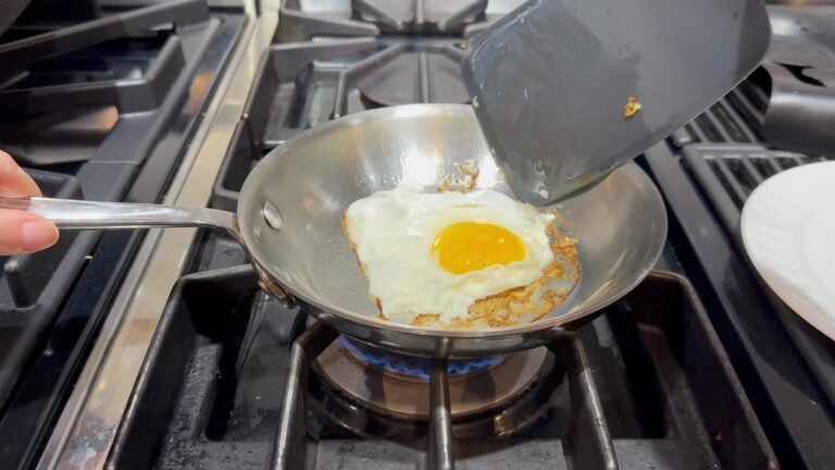 Cooking eggs in All Clad Stainless Steel Pan